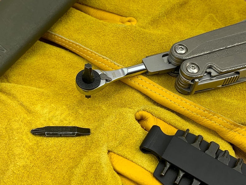 711L Flat End EDC Ratchet Wrench - Screwdriver Accessory Compatible with Multitools' Flat Bit Adapters (with key ring hole) - Image 2
